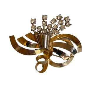 0128 Vintage 60s Gold- & Silver-Tone Boutonniere Brooch Holder w/Rhinestones